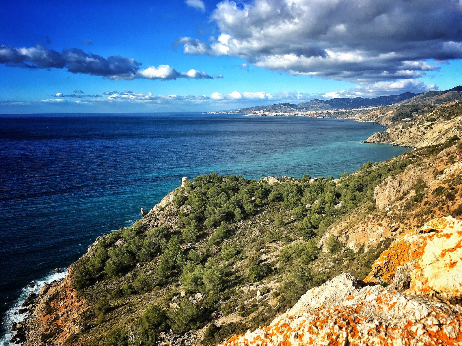 Maro–Cerro Gordo cliffs (+ Cueva de Nerja)
